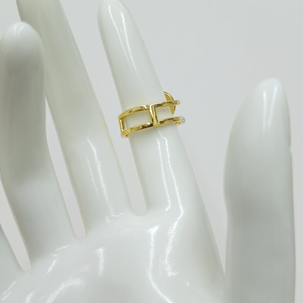 Ring - Picture 5 of 5